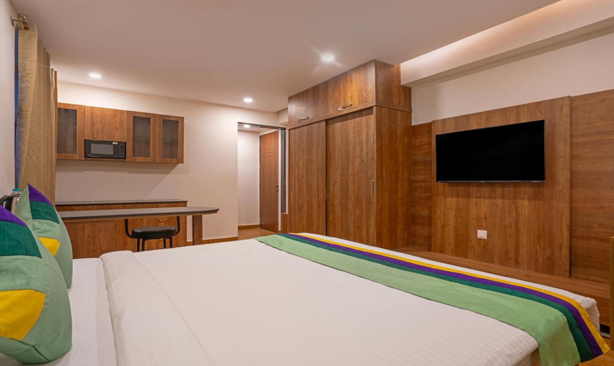Treebo Sy Inn, Gachibowli Dlf 3* Hyderabad