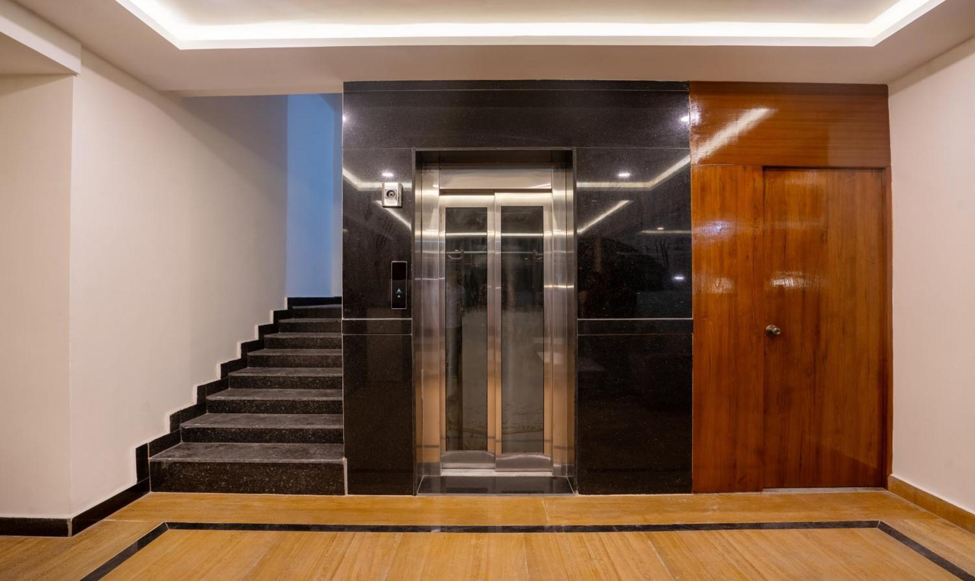 Treebo Sy Inn, Gachibowli Dlf Hotel