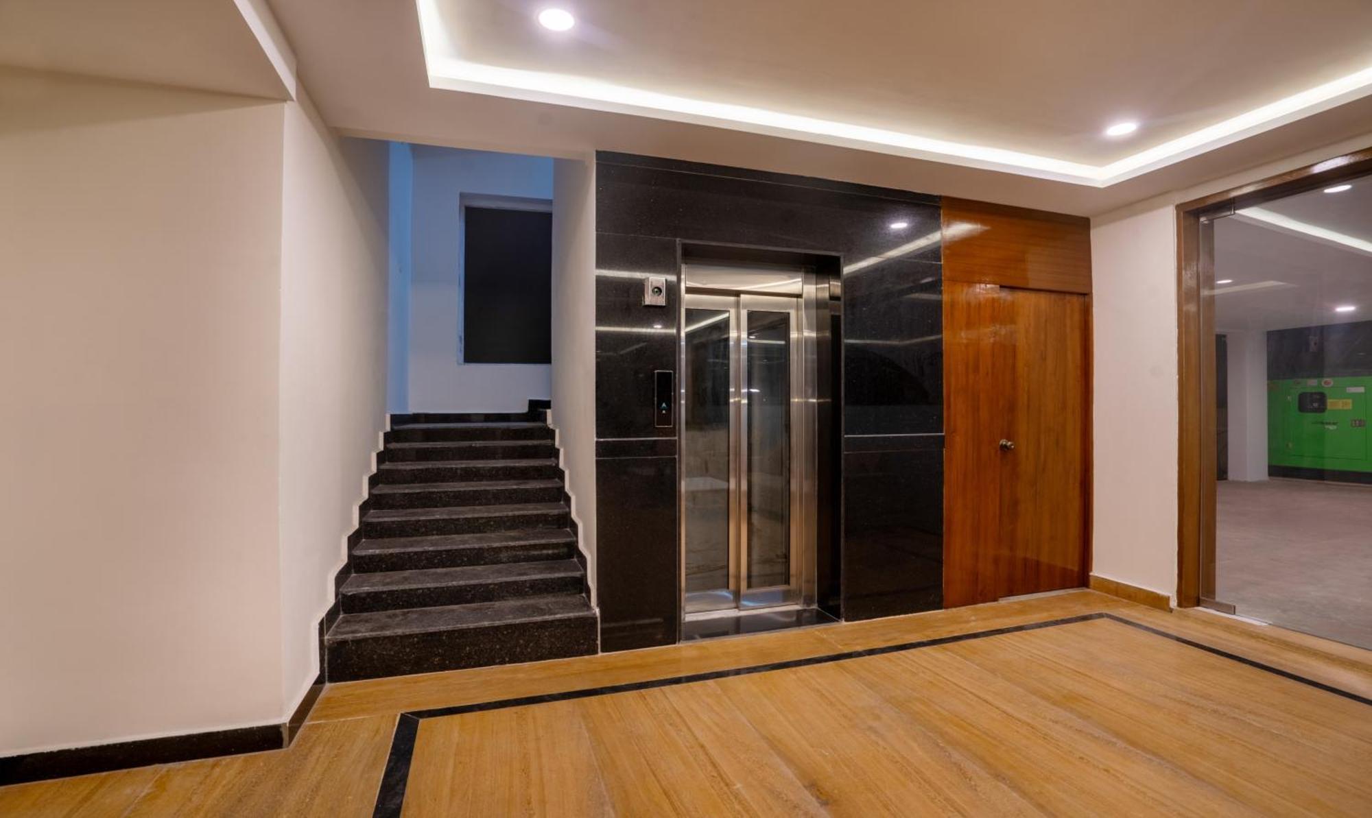 Treebo Sy Inn, Gachibowli Dlf Hotel
