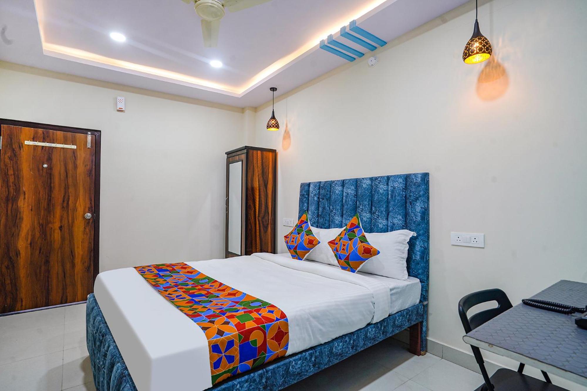 Fabhotel Grand Broholic - Hitech Hotel 3*