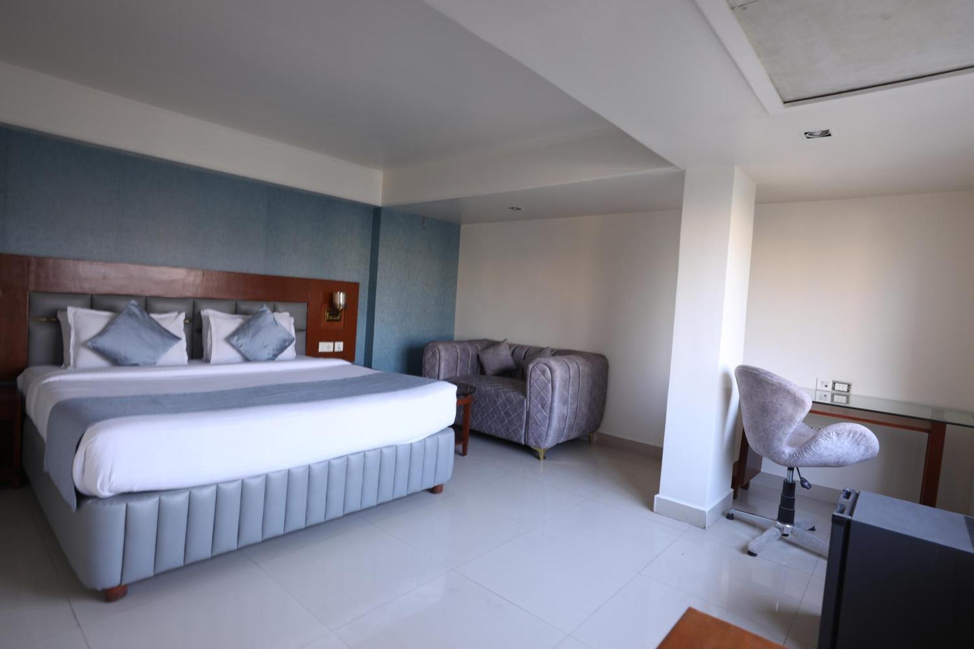 Eastin Hotel Hyderabad