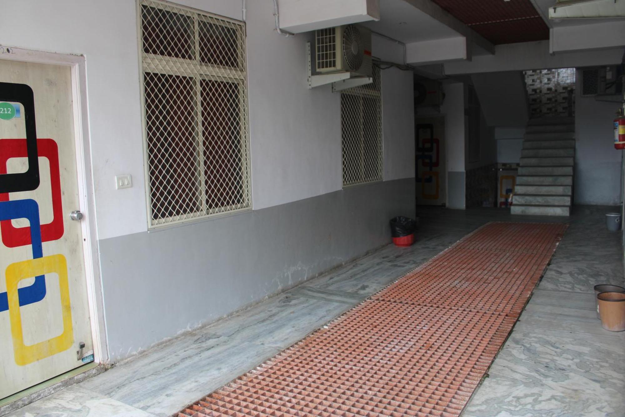 Hz Hotel
