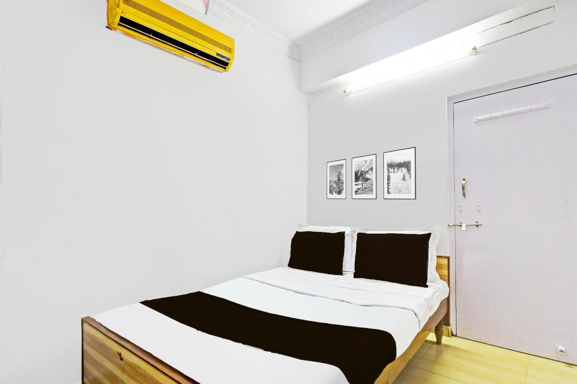 Hotel O Jk