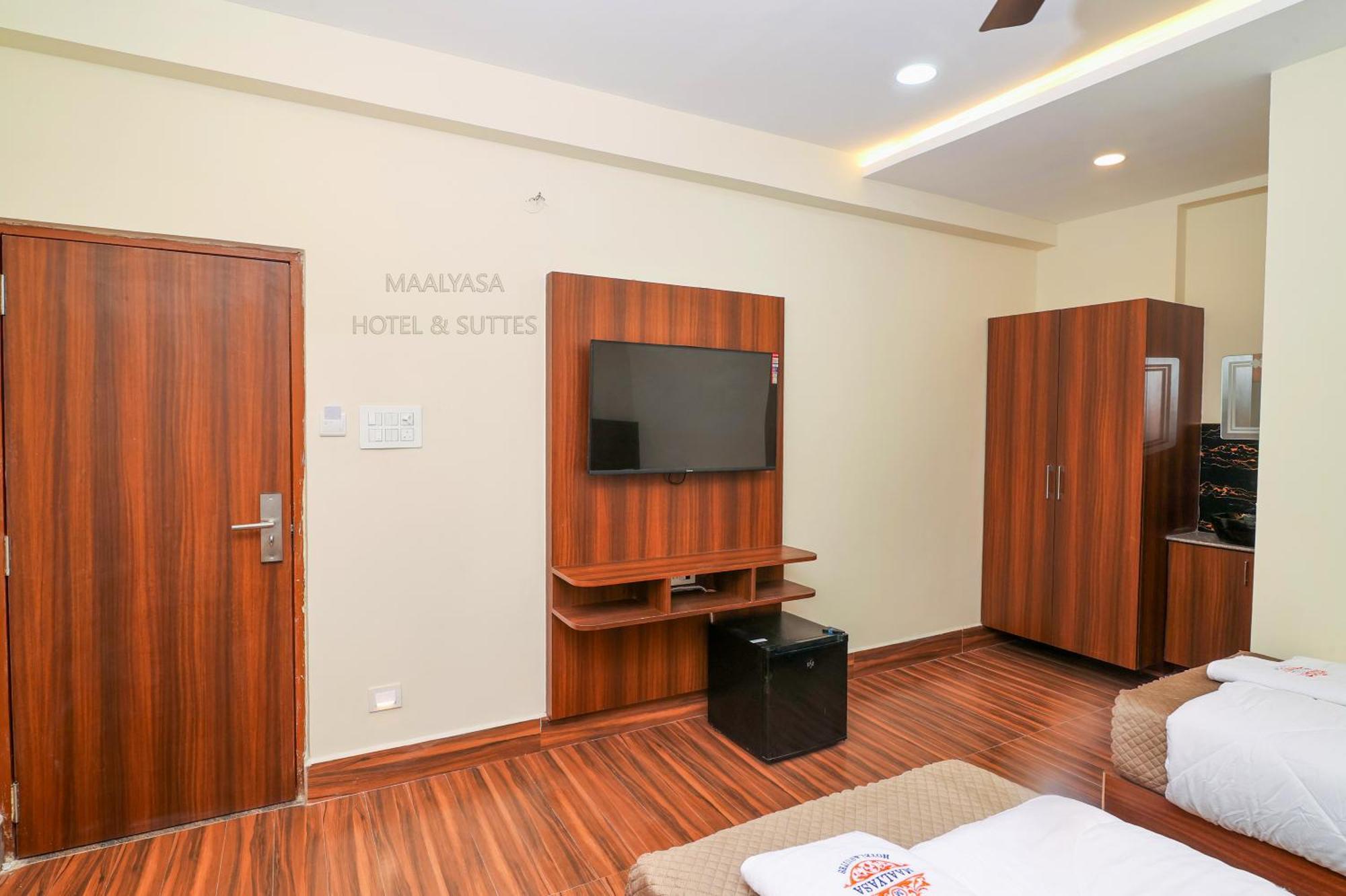 Maalyasa And Hotel Hyderabad