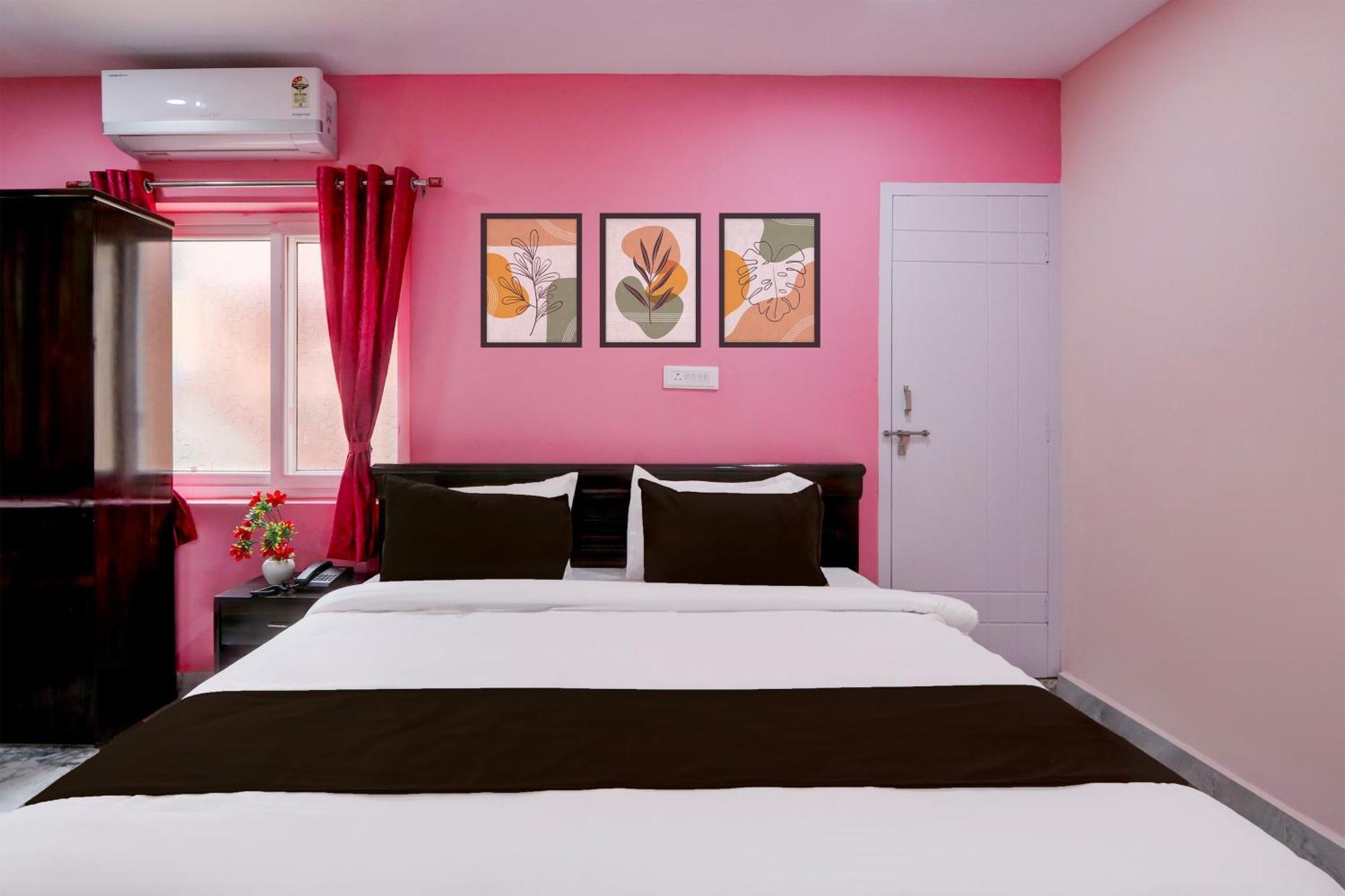 O Ss Ome Ultra Luxury Hotel 3*