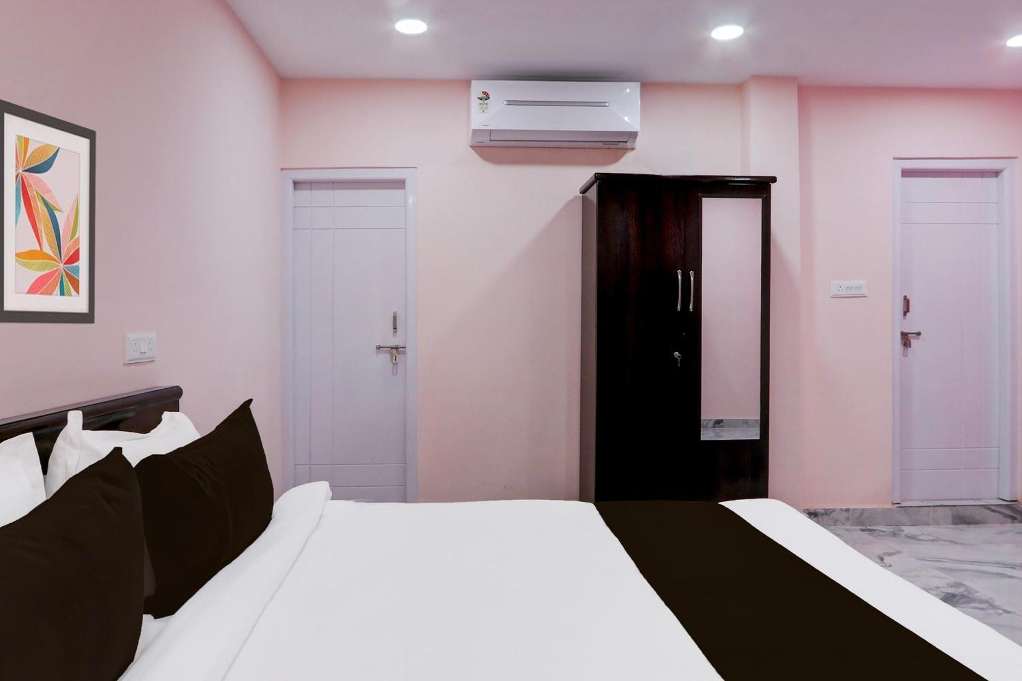 O Ss Ome Ultra Luxury 3*