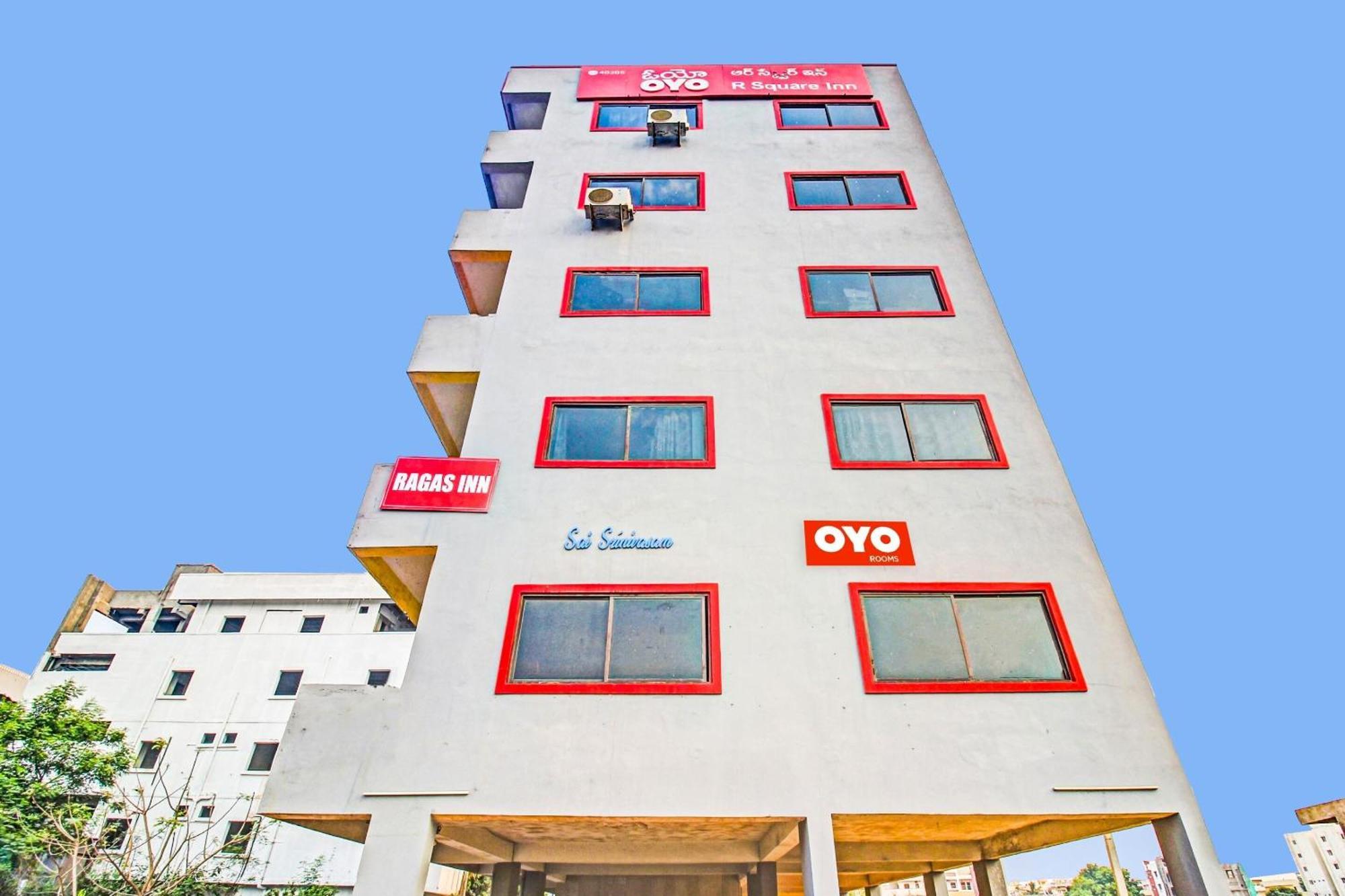 Capital O Ragas Hotel 3*