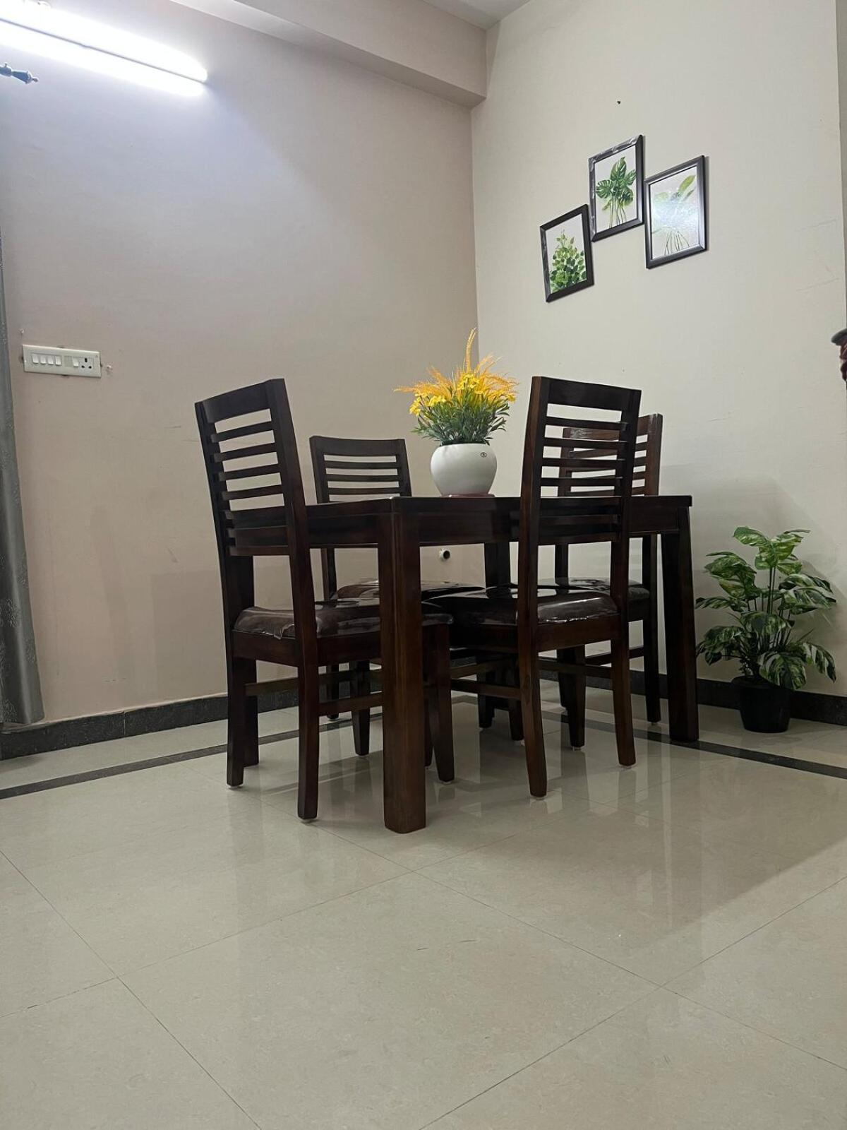 2 Bhk Gachibowli Near Aig & Isb Holiday home