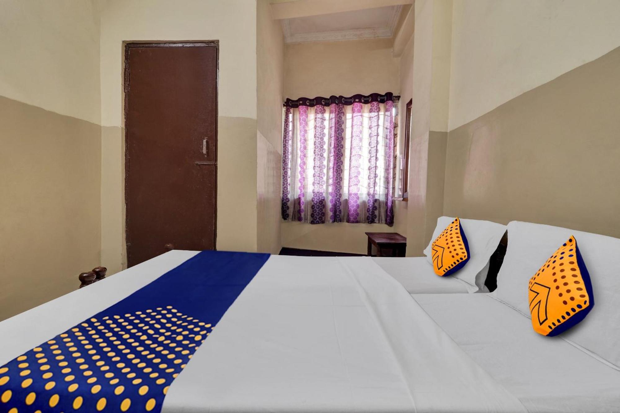 Spot On Gokul Residency Near Secunderabad Railway Station