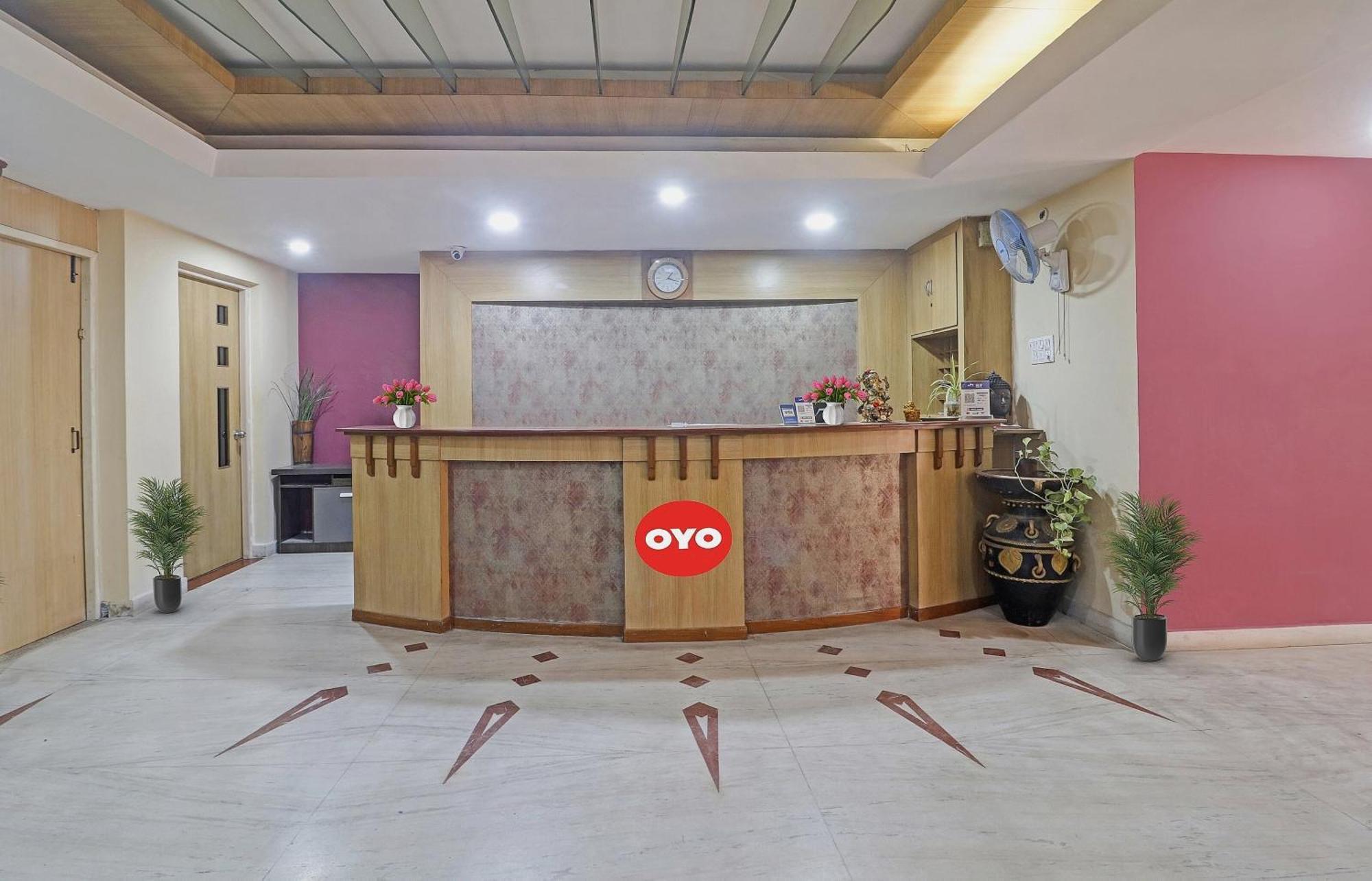 Hotel O Padmini Near Lakdikapool Metro Station 3*
