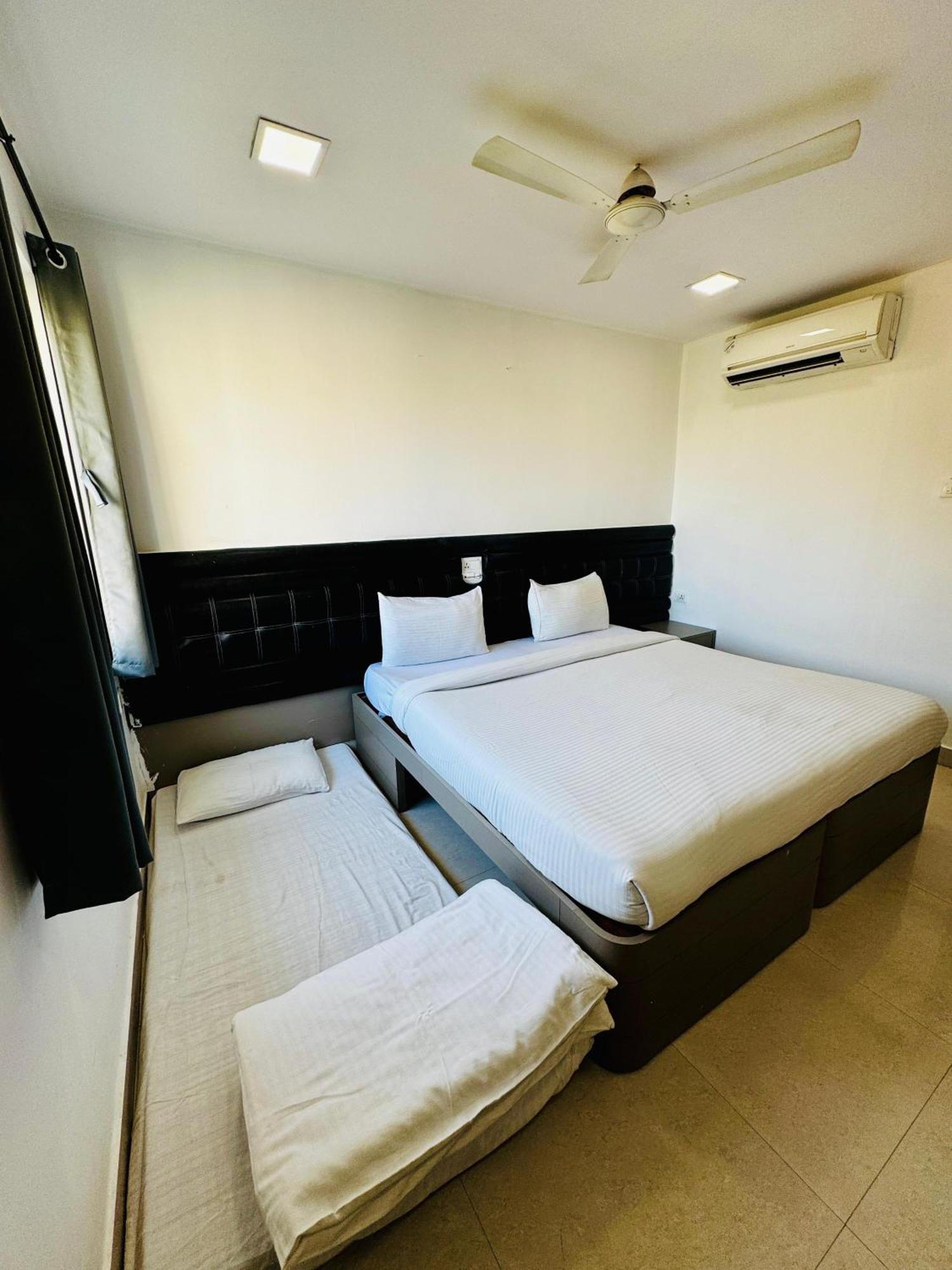 La Riviera Hotel Hyderabad