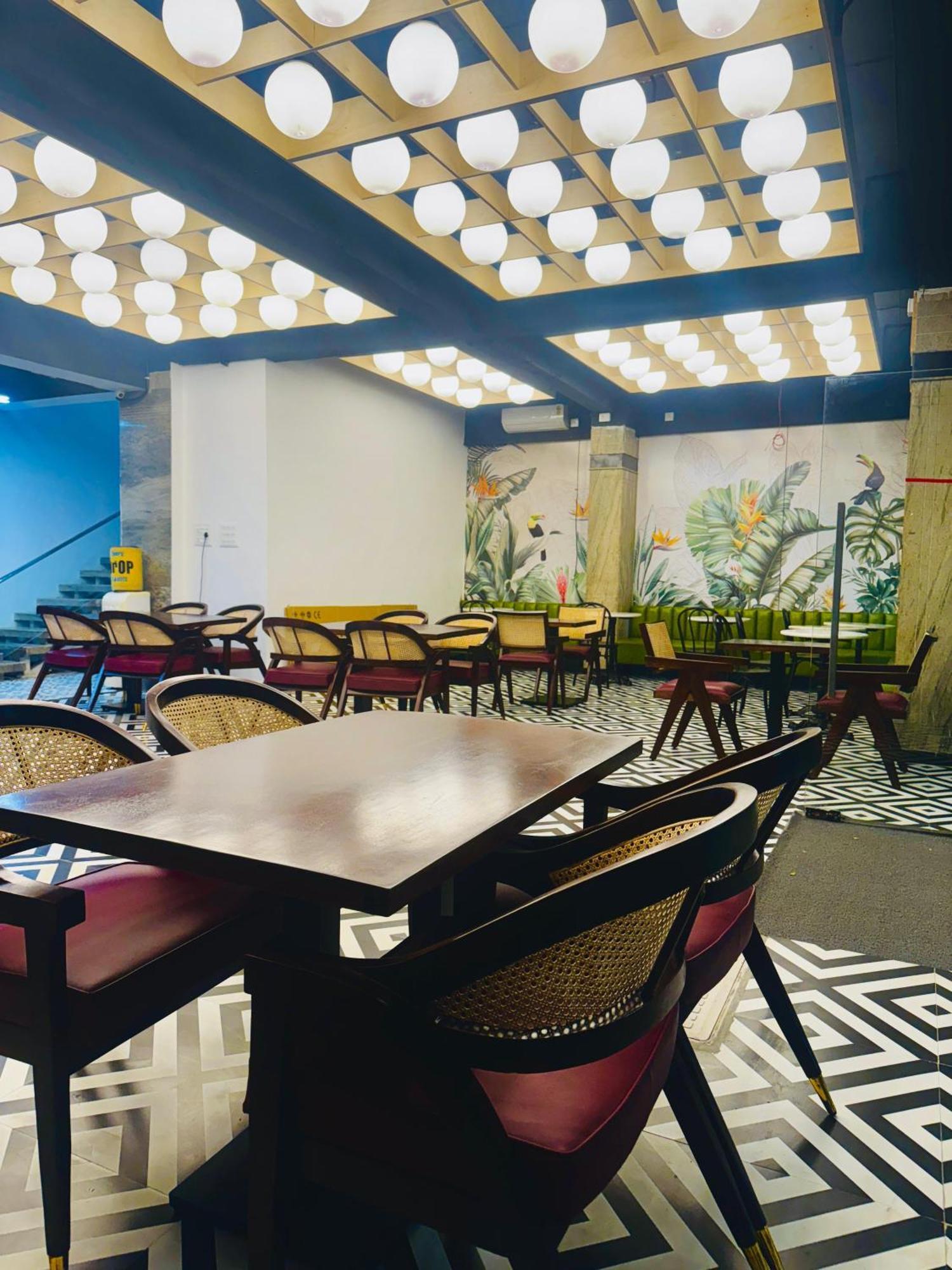 La Riviera 3*