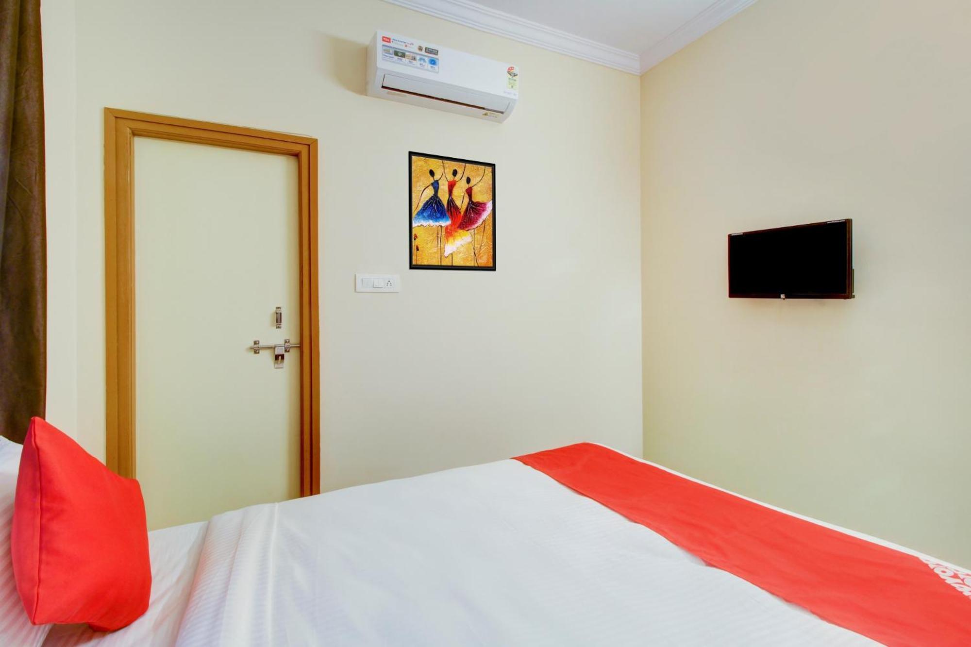 Hotel O 3*