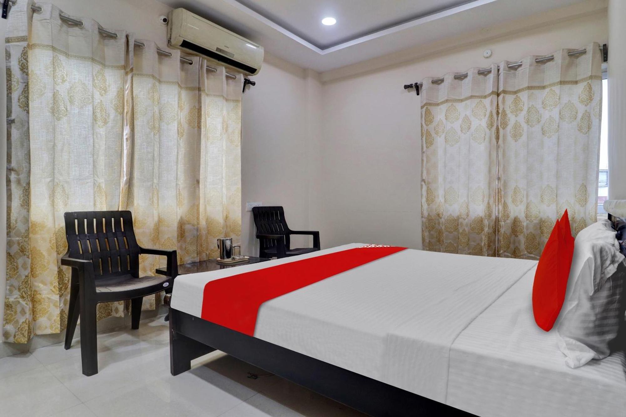 Hotel Shri Ganesh Near By Himayatnagar,ashok Nagar,rtc X Roads