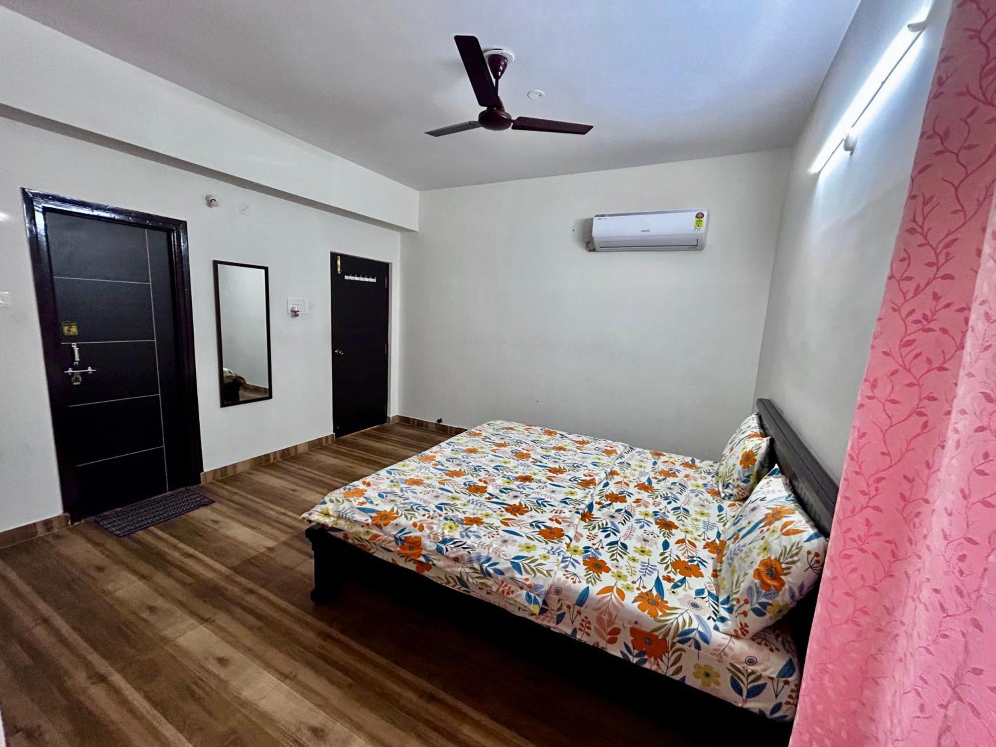 Apartment Mee Homes Madhapur Family Fully Furnished 2 Bhk Premium Flats