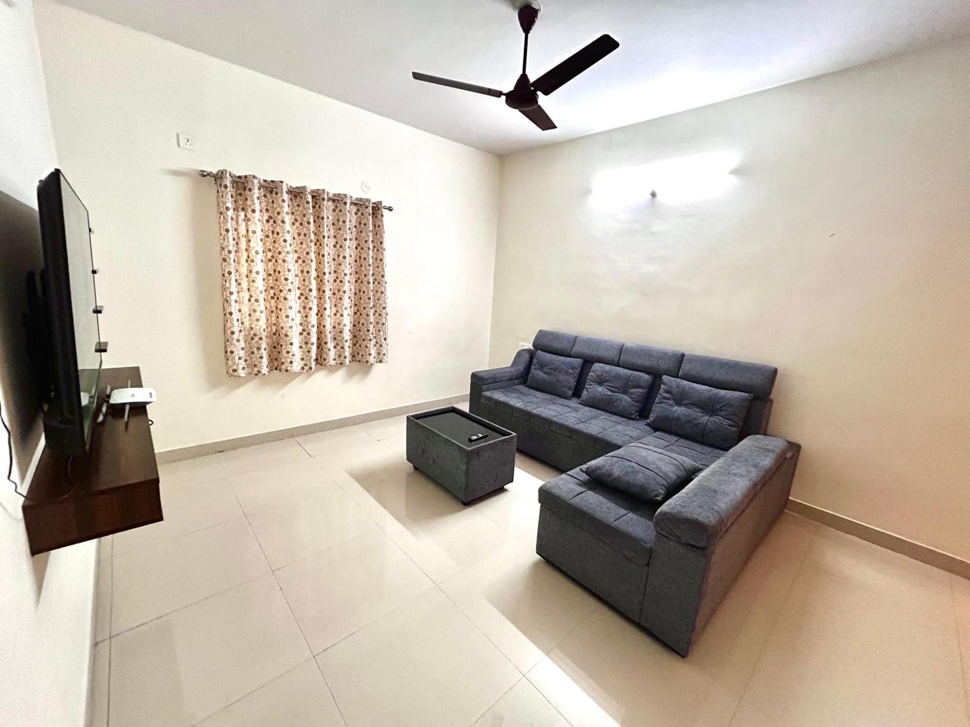 Mee Homes Madhapur Family Fully Furnished 2 Bhk Premium Flats