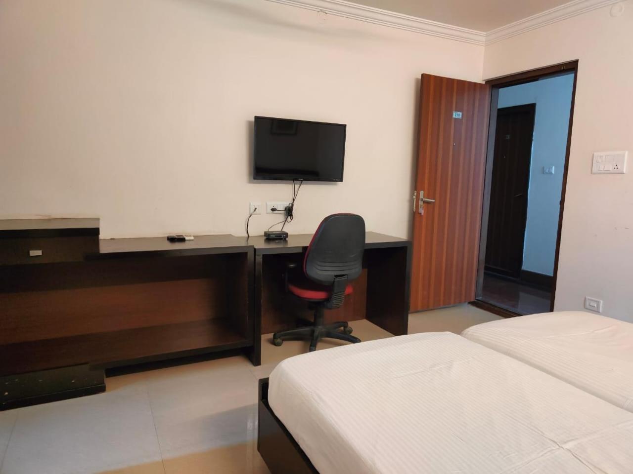 Eden * Hyderabad