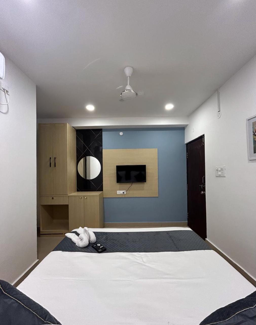 Wildwings Hotel *