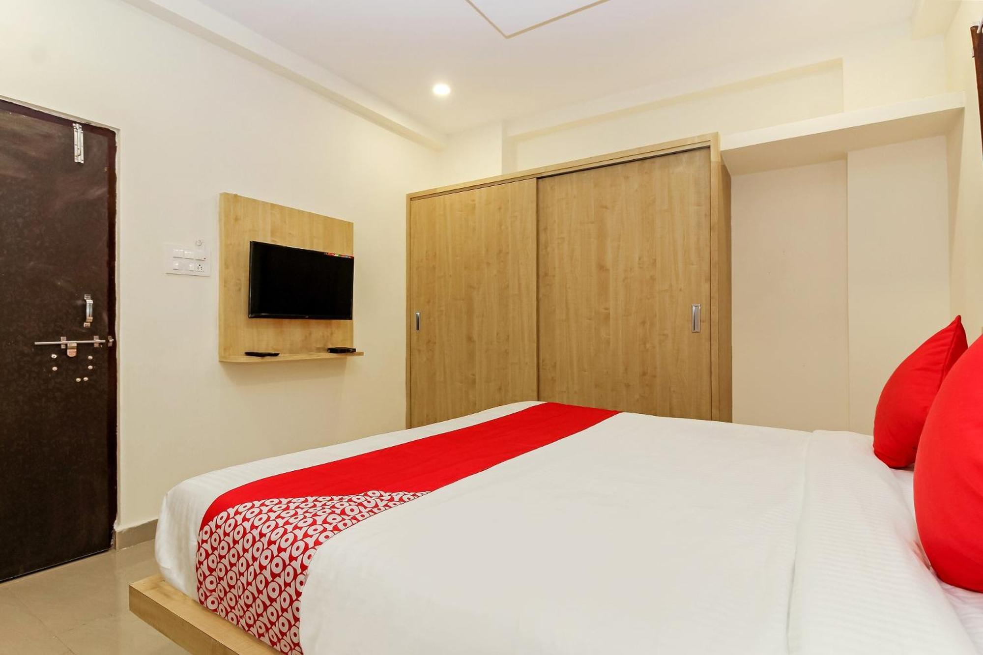 O Hyvin Hotel 4*