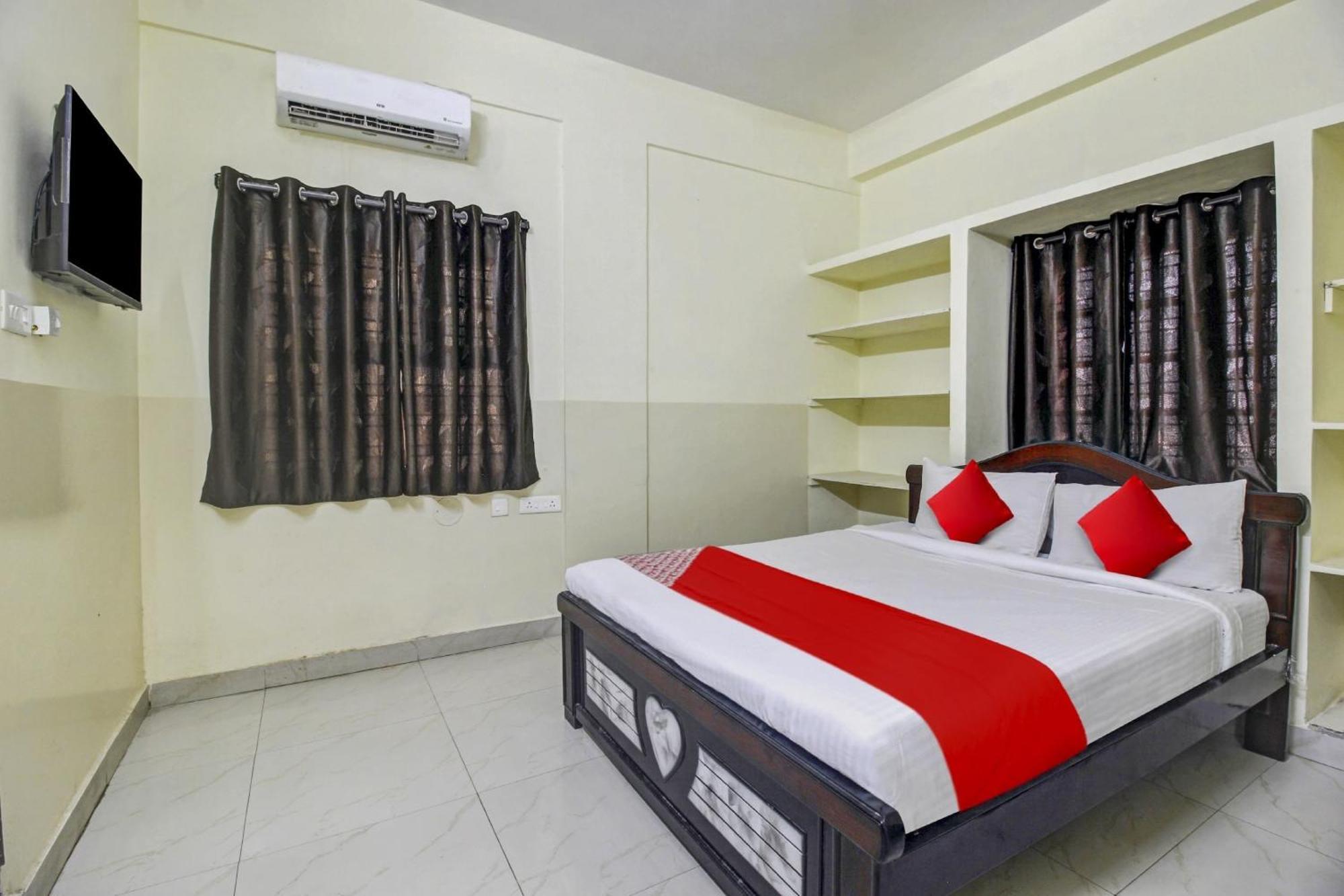 O Sree Thulasi Hotel