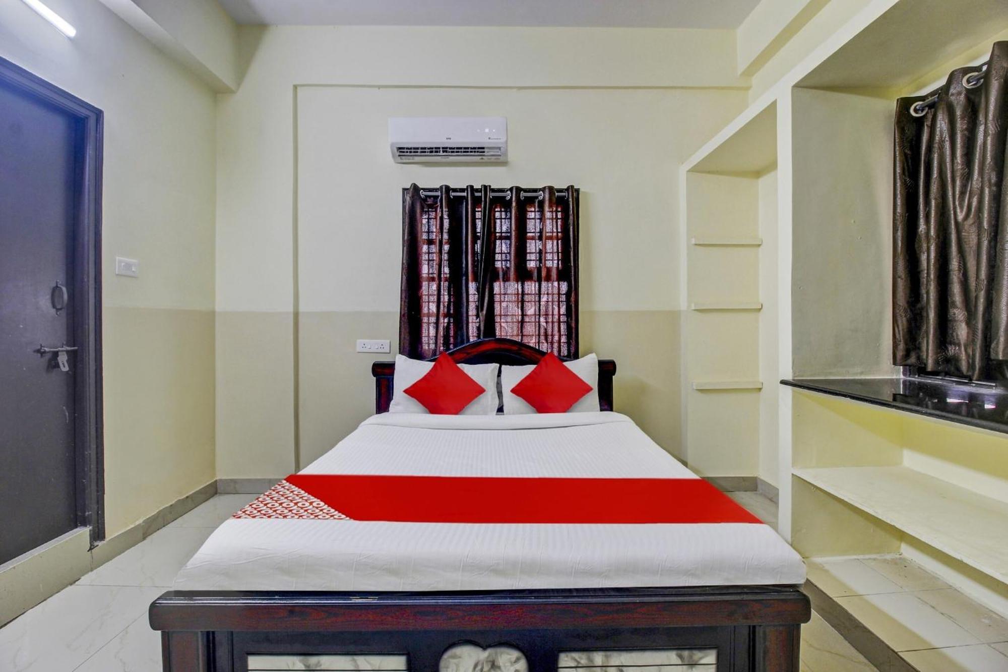 O Sree Thulasi Hotel Hyderabad