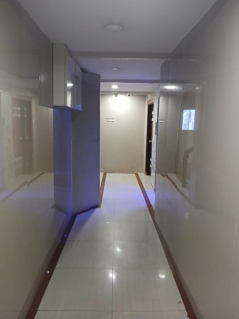 Blossoms Alekhya Residency- Luxury Lollection Hotel *