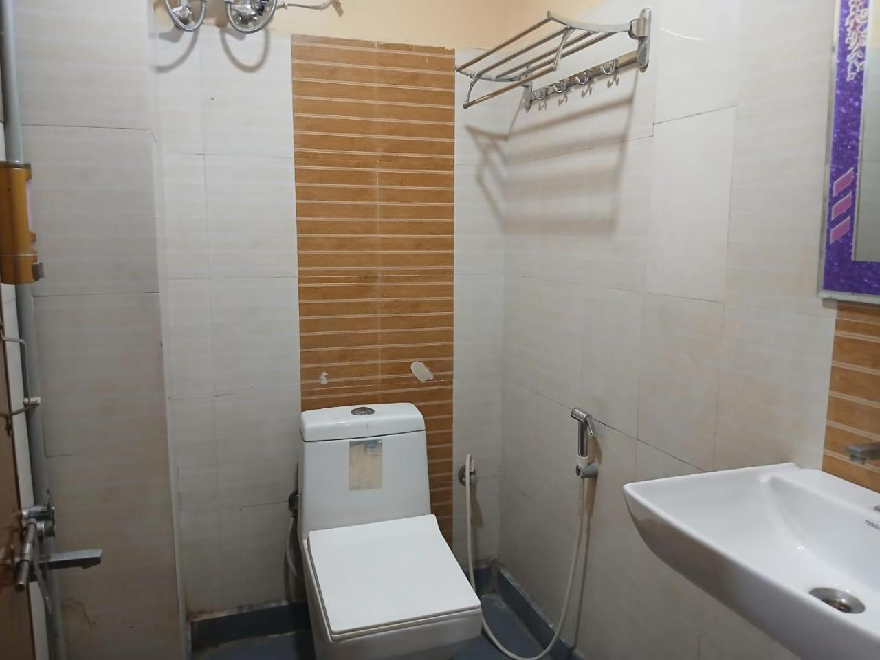 Blossoms Alekhya Residency- Luxury Lollection Hyderabad