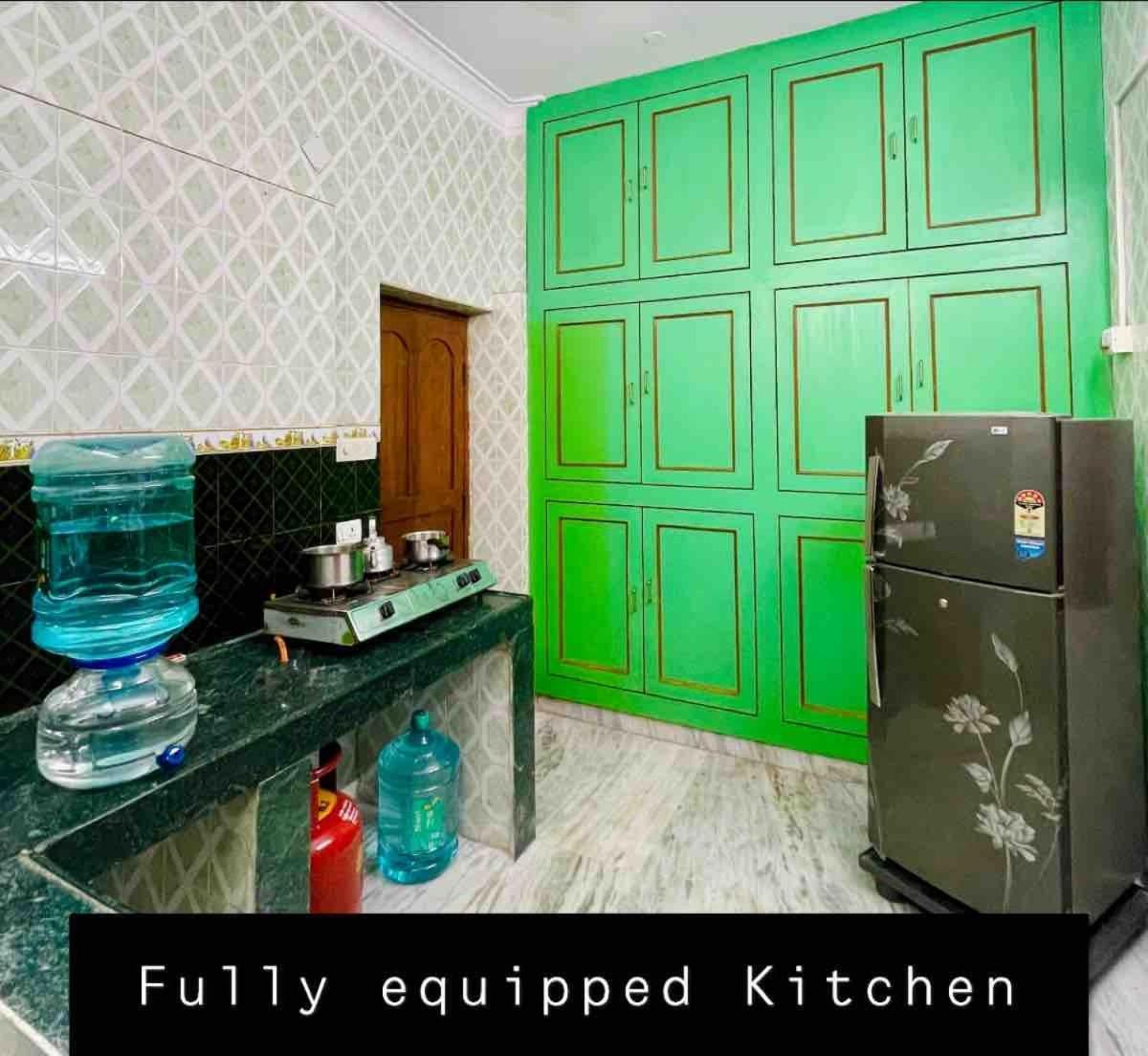 Spacious 2bhk In The Heart Of *