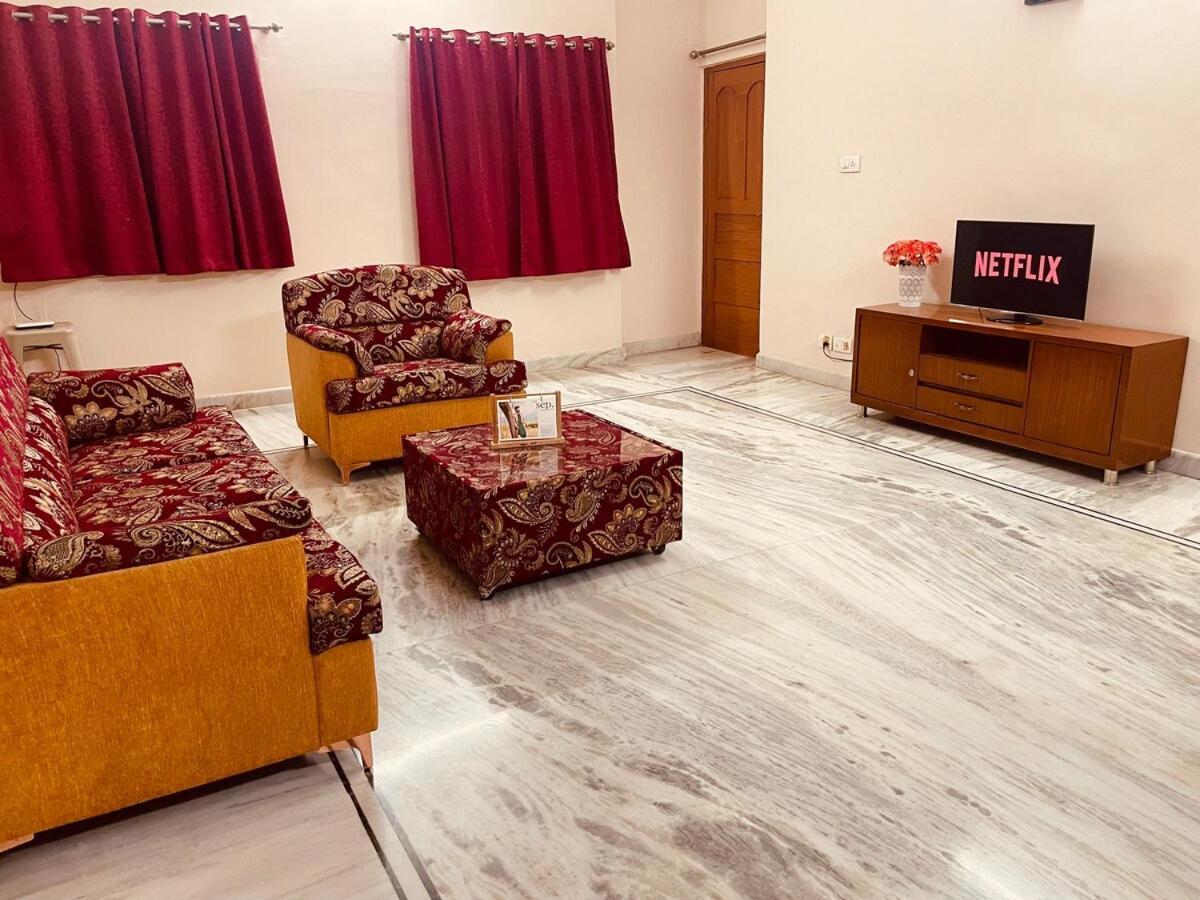 Spacious 2bhk In The Heart Of