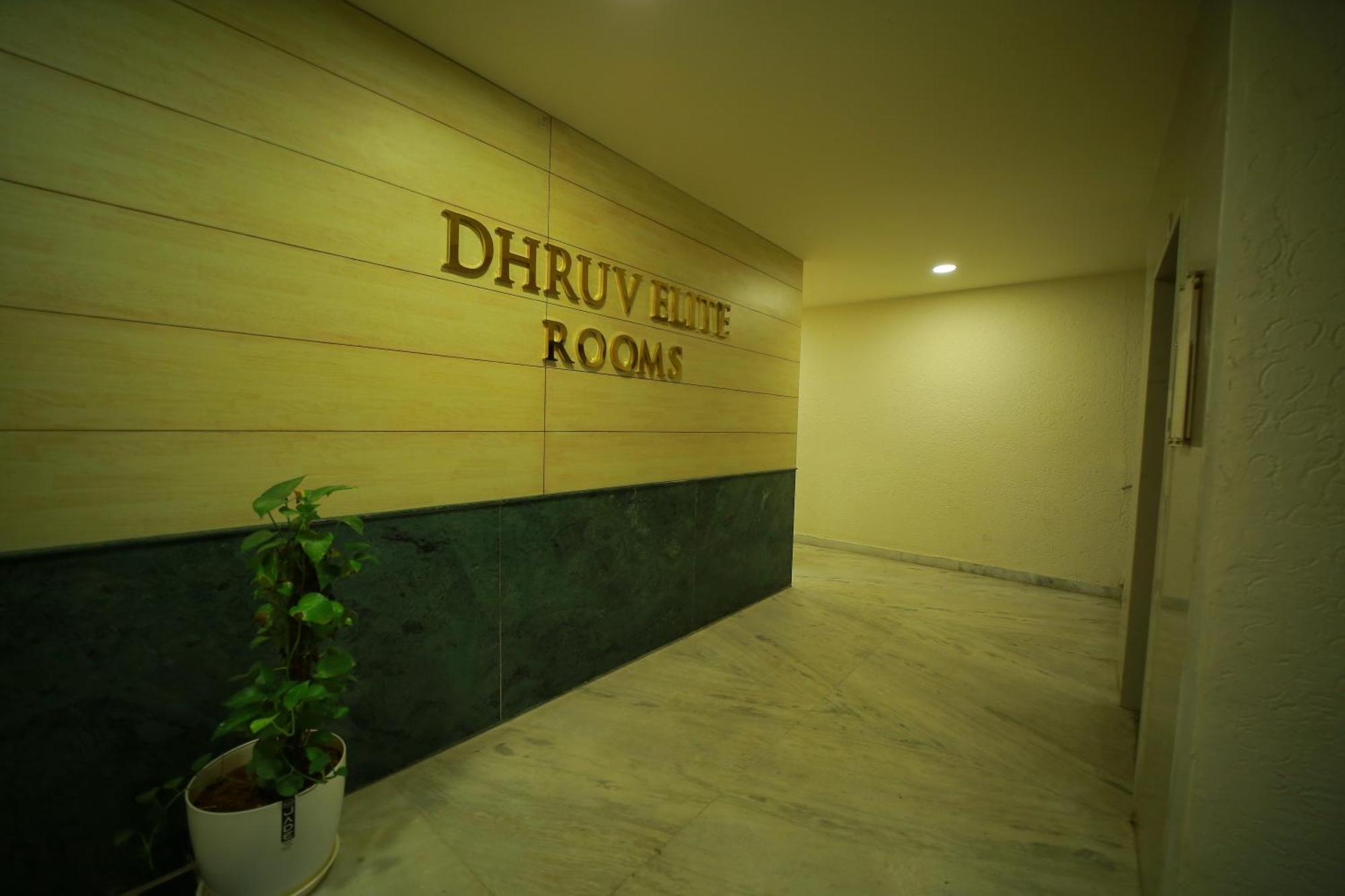 Dhruv Elite And Banquets 3*