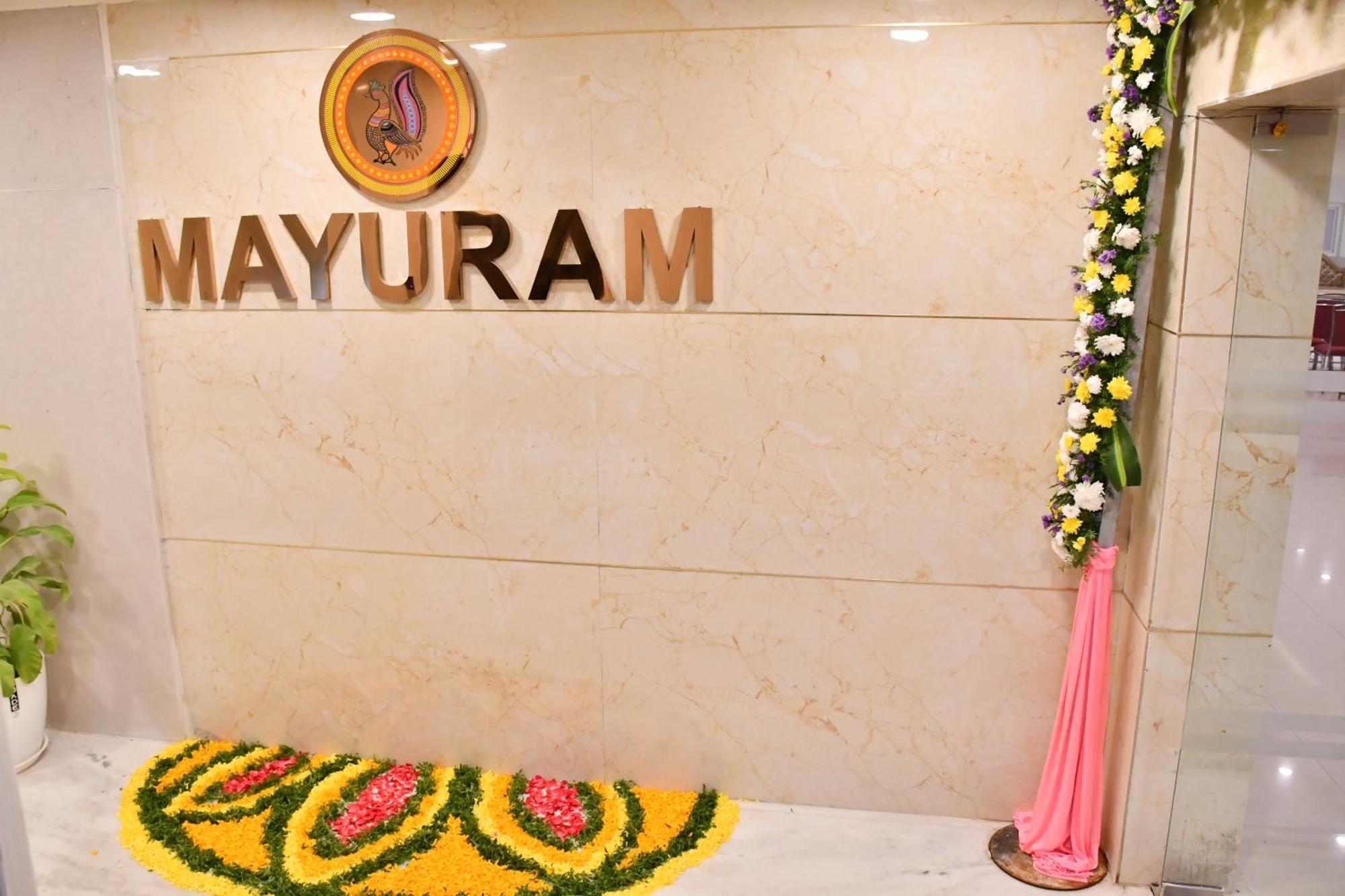 Dhruv Elite And Banquets Hotel