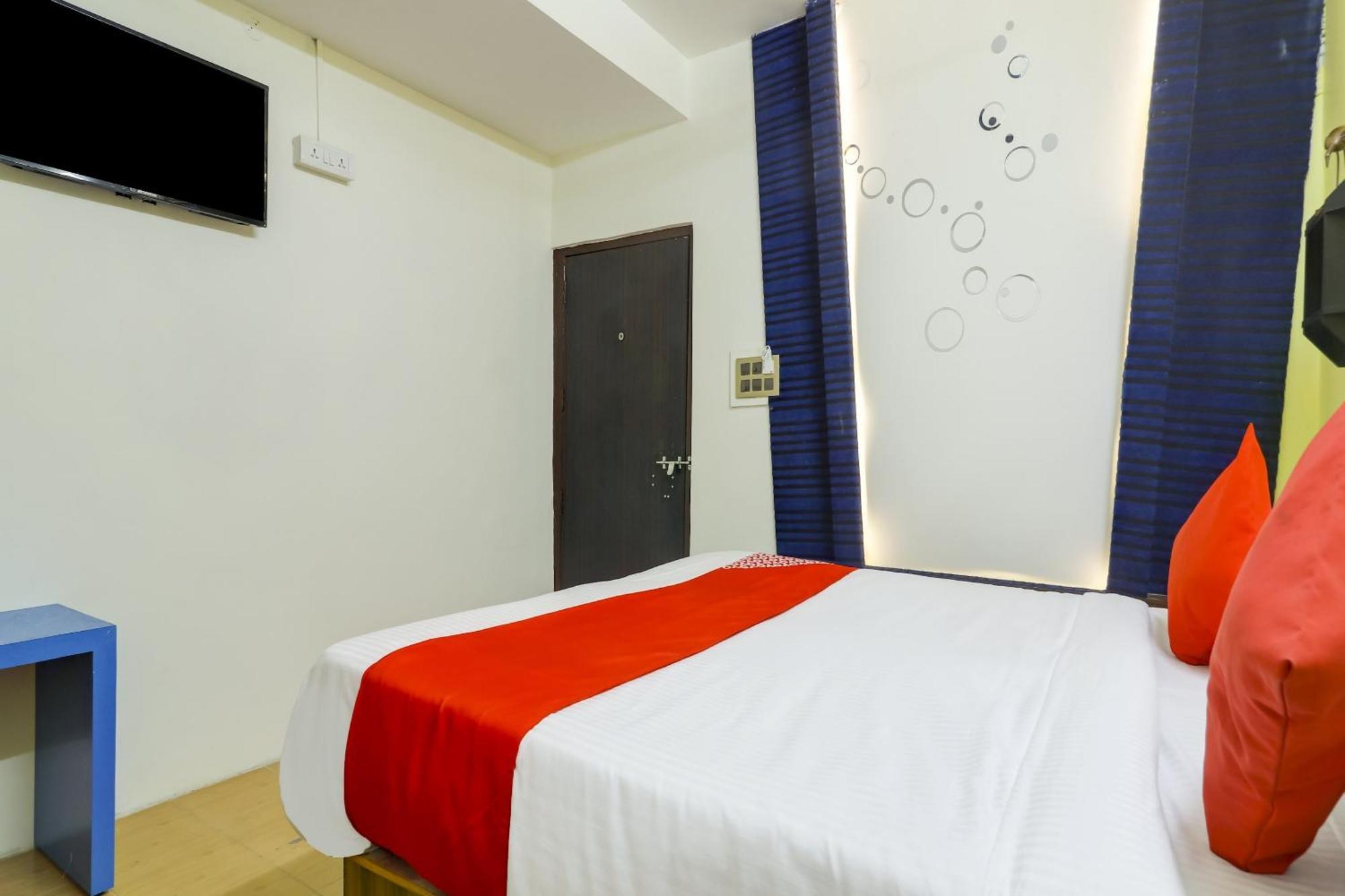 Hotel O Relax Grand Near Snow World Hyderabad
