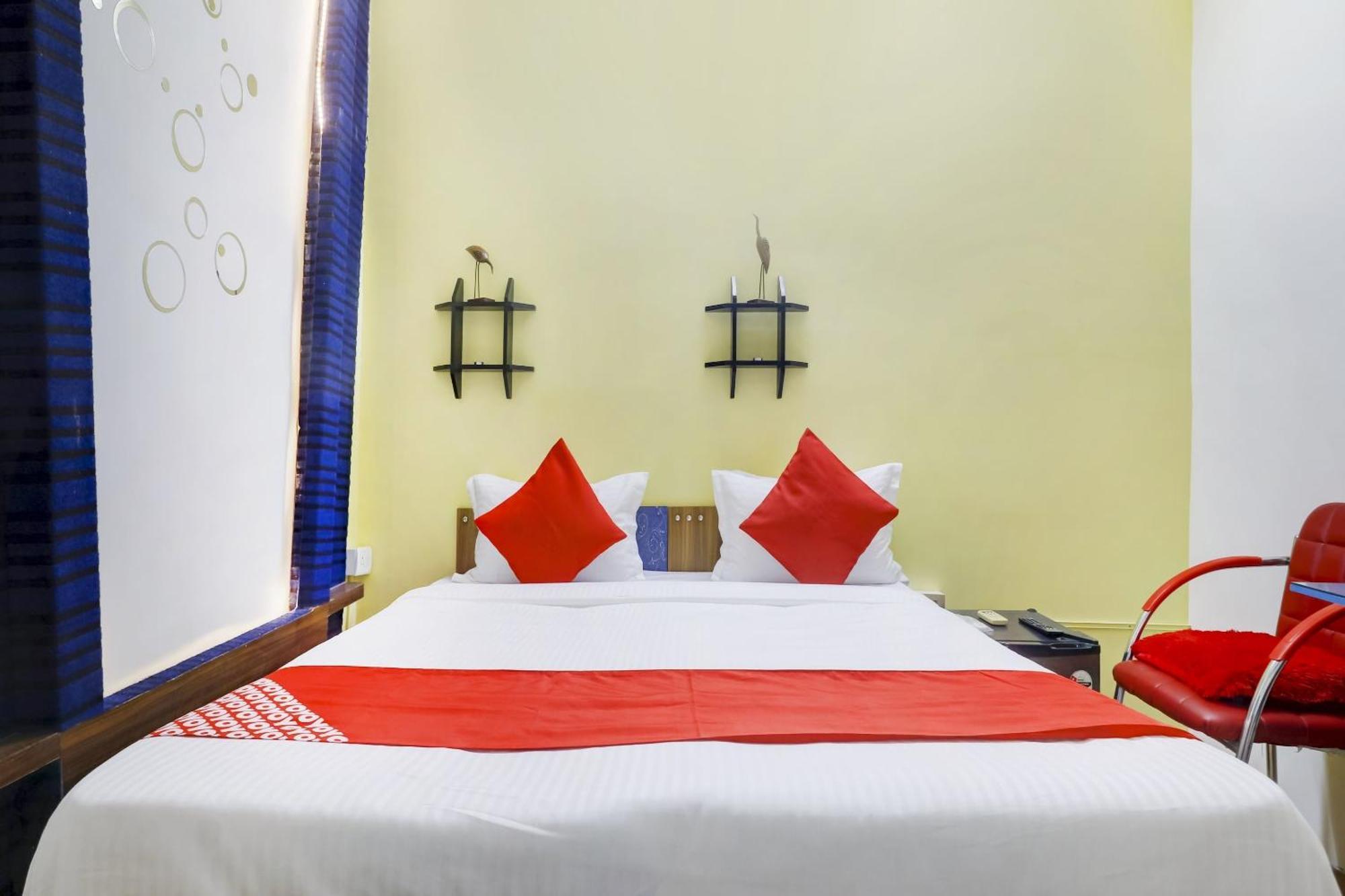 O Relax Grand Near Snow World Hotel Hyderabad