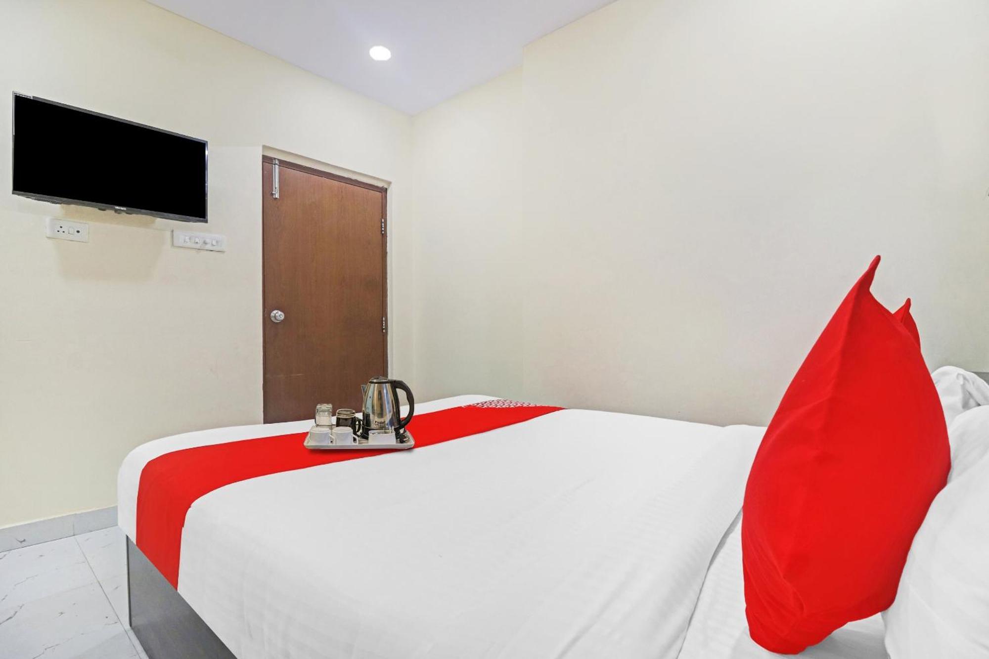 Hotel O Sri Navya Grand Near Nexus Hyderabad