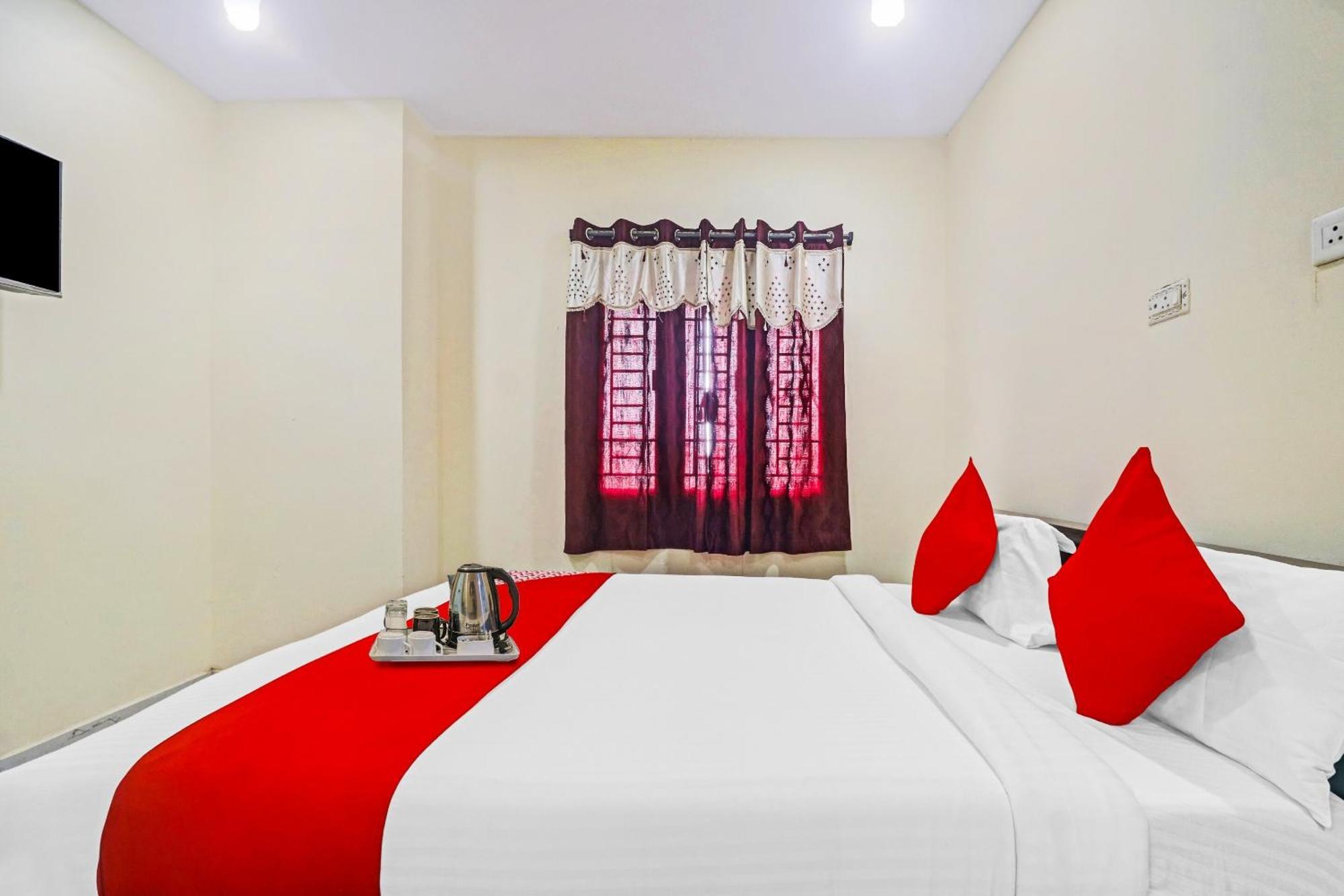 Hotel O Sri Navya Grand Near Nexus