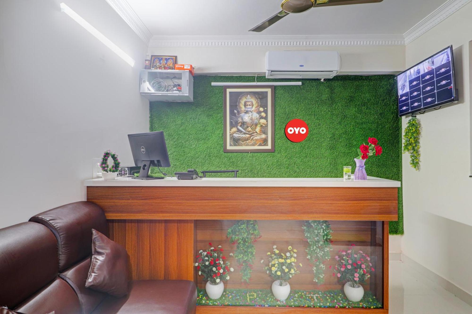 Super O Prime Time Hotel 4*