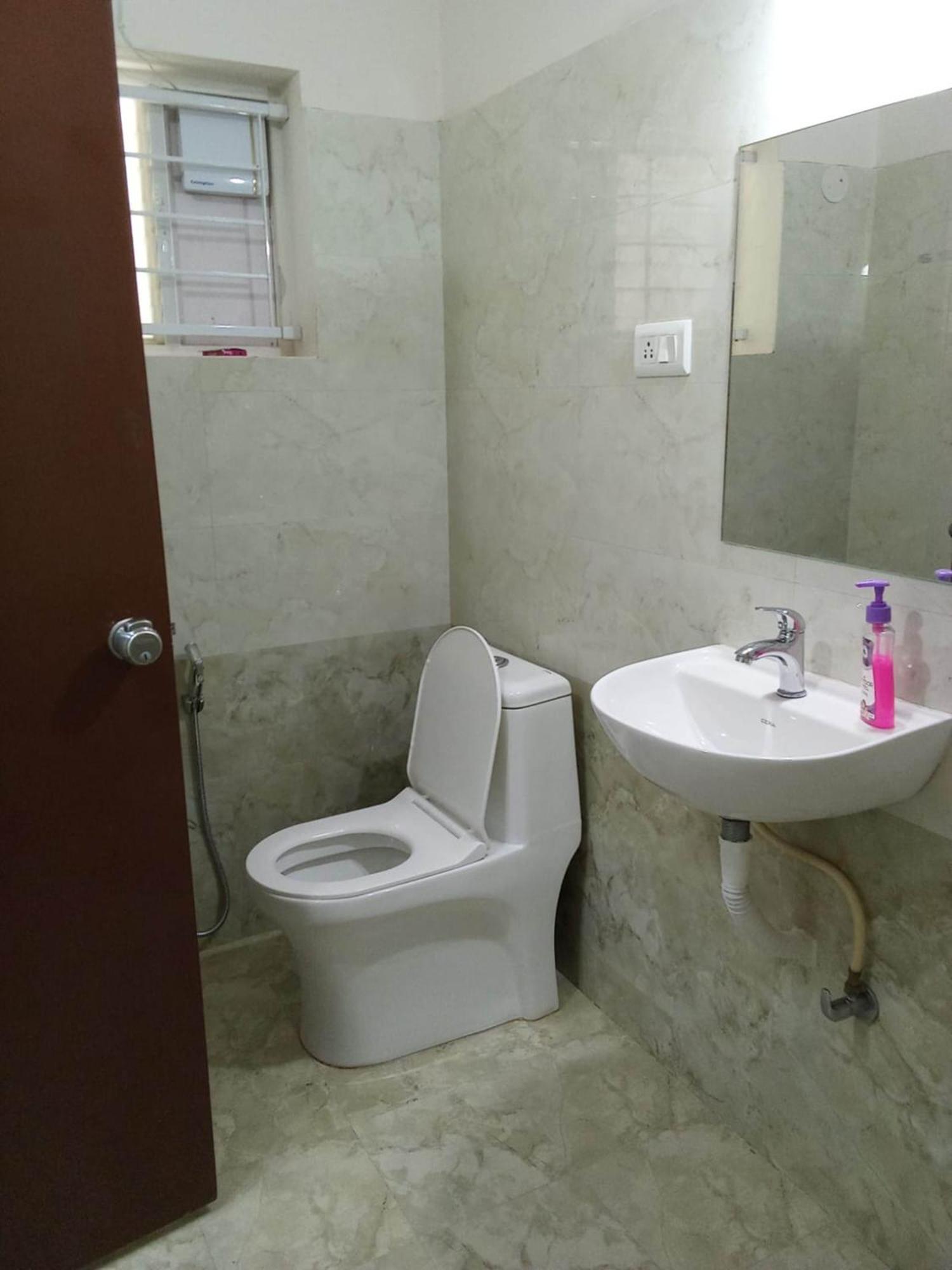 Apartment Mythri Retreat Service Hyderabad