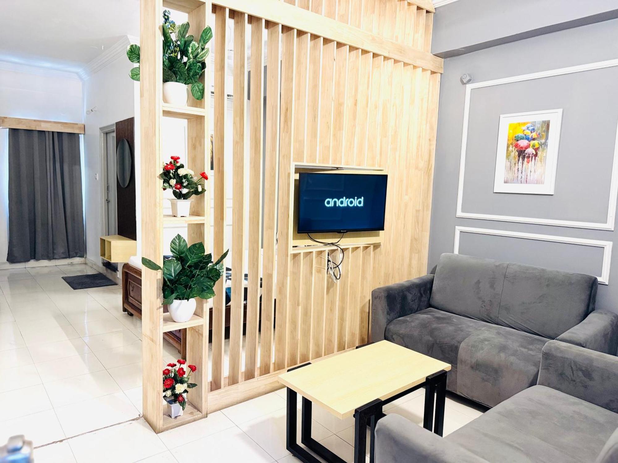 Bommarillu Premium Hotel