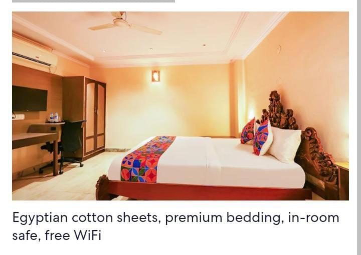 Blossoms The Plaza Residency- Free Lunch Or Dinner- Lakdikapul 3*
