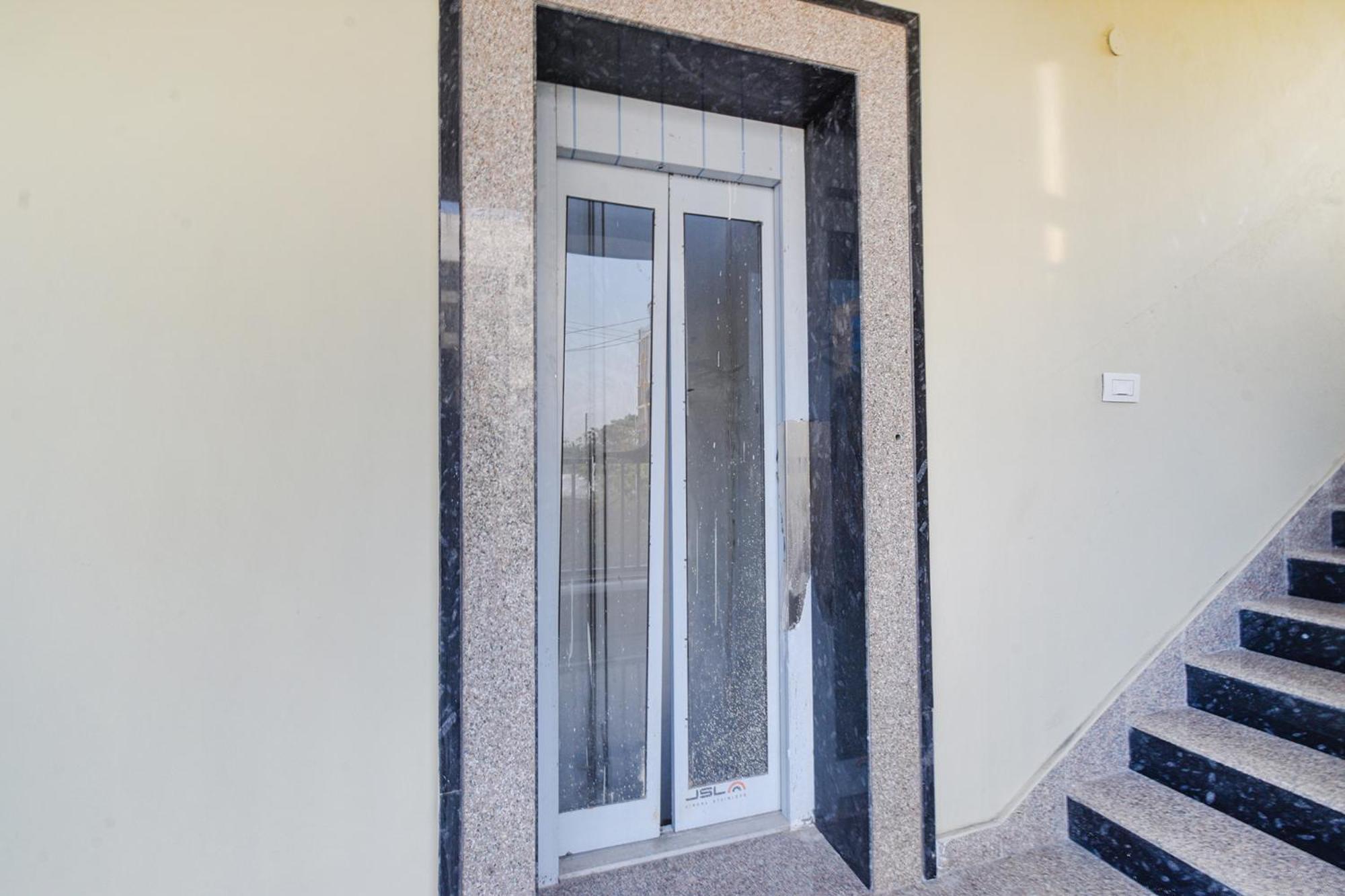 Fabhotel Rk Suites - Nr U S Consulate, Financial District Hyderabad