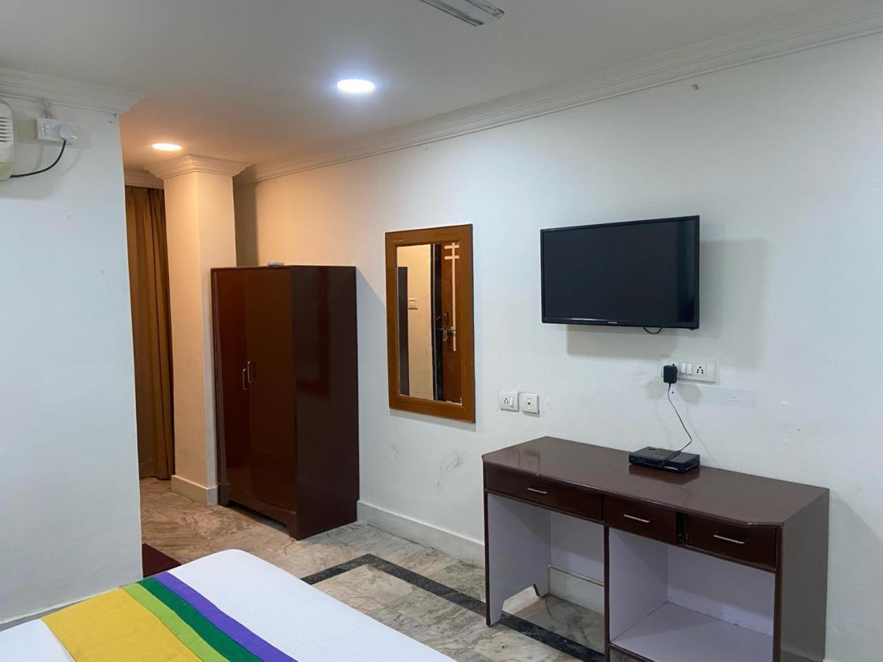 Blossoms Heights- Luxury Collection- Banjara Hills Hotel Hyderabad