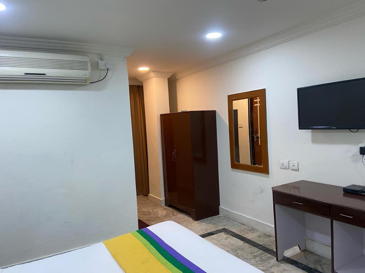 Hotel Blossoms Heights- Luxury Collection- Banjara Hills Hyderabad