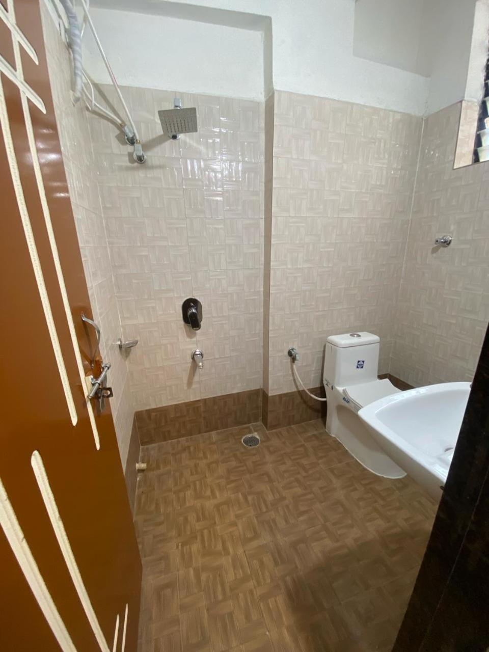 Blossoms Heights- Luxury Collection- Banjara Hills 3*