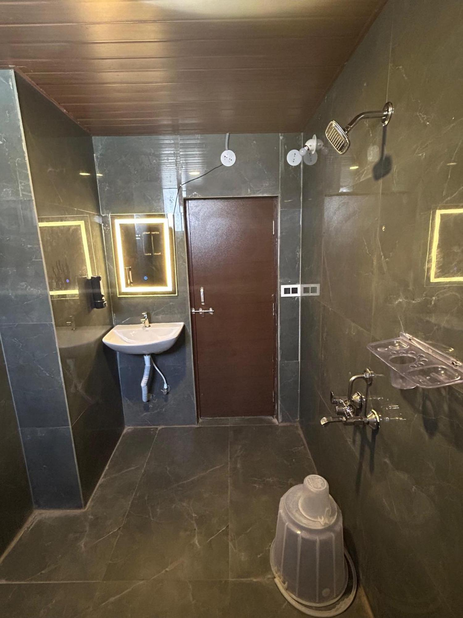 Hotel Wild Wings Premium 3*