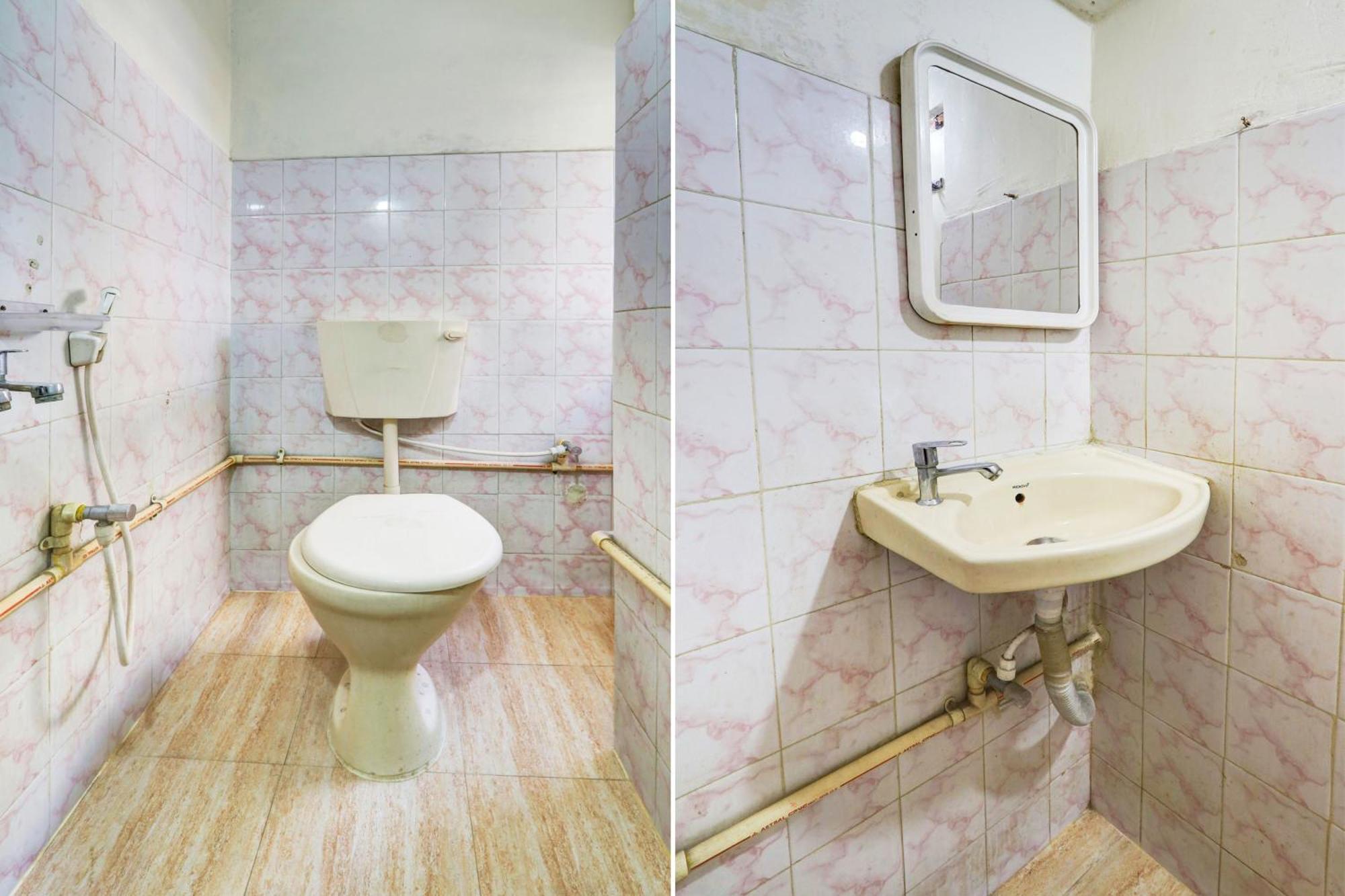 O New Hitech Hotel