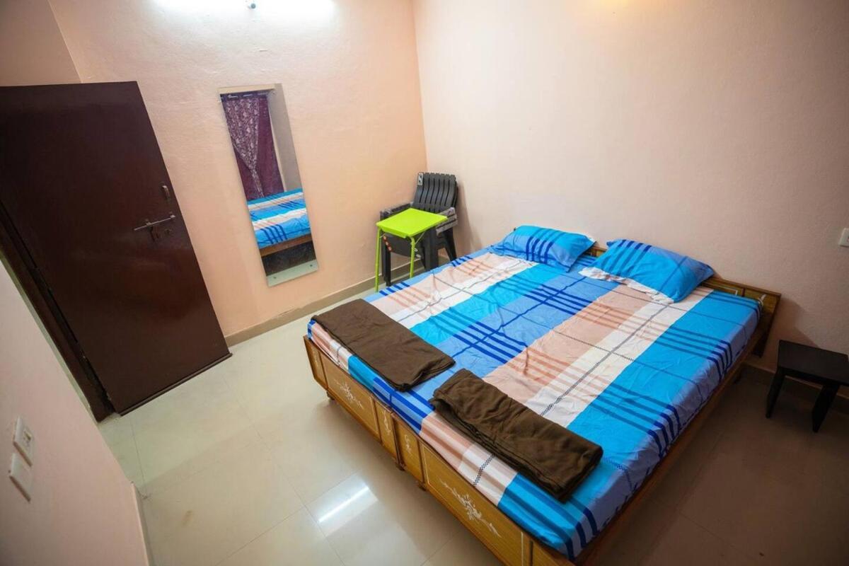 Kesarhomes-1stflr-flt102 2bhk-ac-lift-kukatpally Apartment