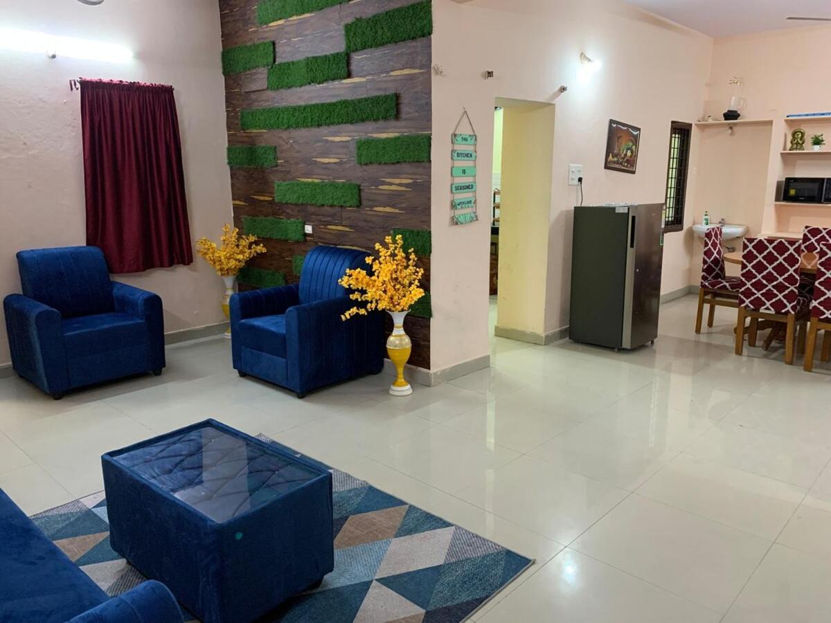 Kesarhomes-1stflr-flt102 2bhk-ac-lift-kukatpally Apartment *