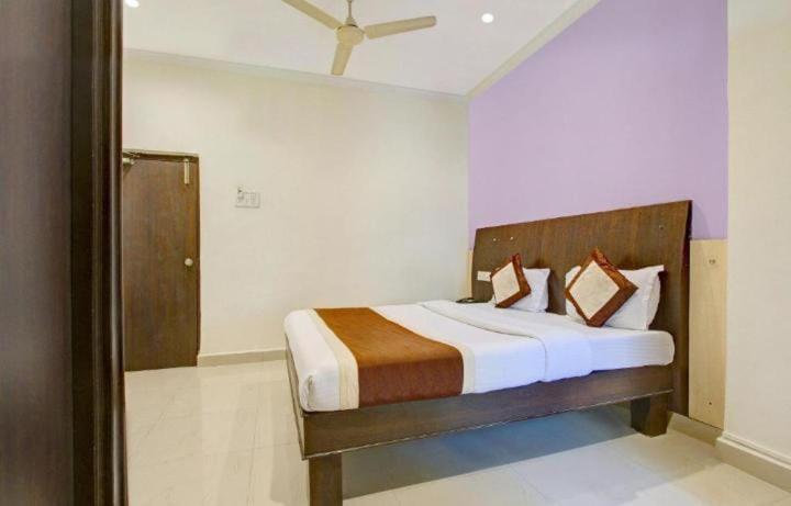 Blossoms Heights- Luxury Collection- Banjara Hills 3* Hyderabad