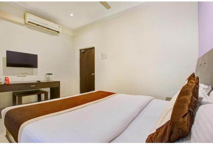 Hotel Blossoms Heights- Luxury Collection- Banjara Hills Hyderabad
