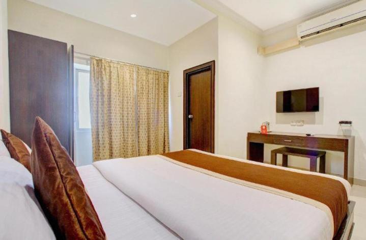 Blossoms Heights- Luxury Collection- Banjara Hills 3* Hyderabad